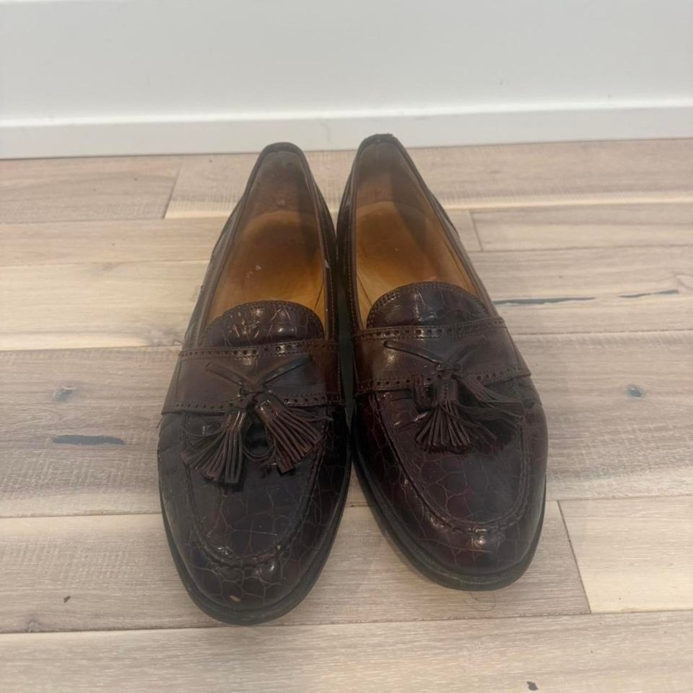 Made in Italy, Johnson and Murphy Brown tassel loafers leather size 10